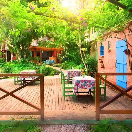 Pousada Casalinda Camburi Bagian luar foto